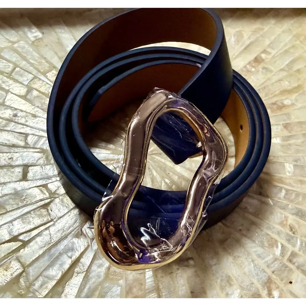 Aideeblue Women’s Black Faux Leather Belt Gold Buckle Large 35-39” NWT